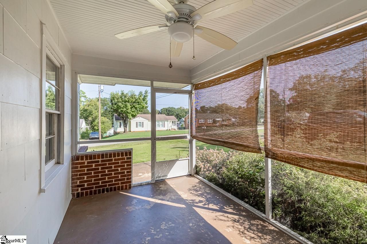 Property image 3 at 25 Bent Twig Drive, Greenville, SC 29605