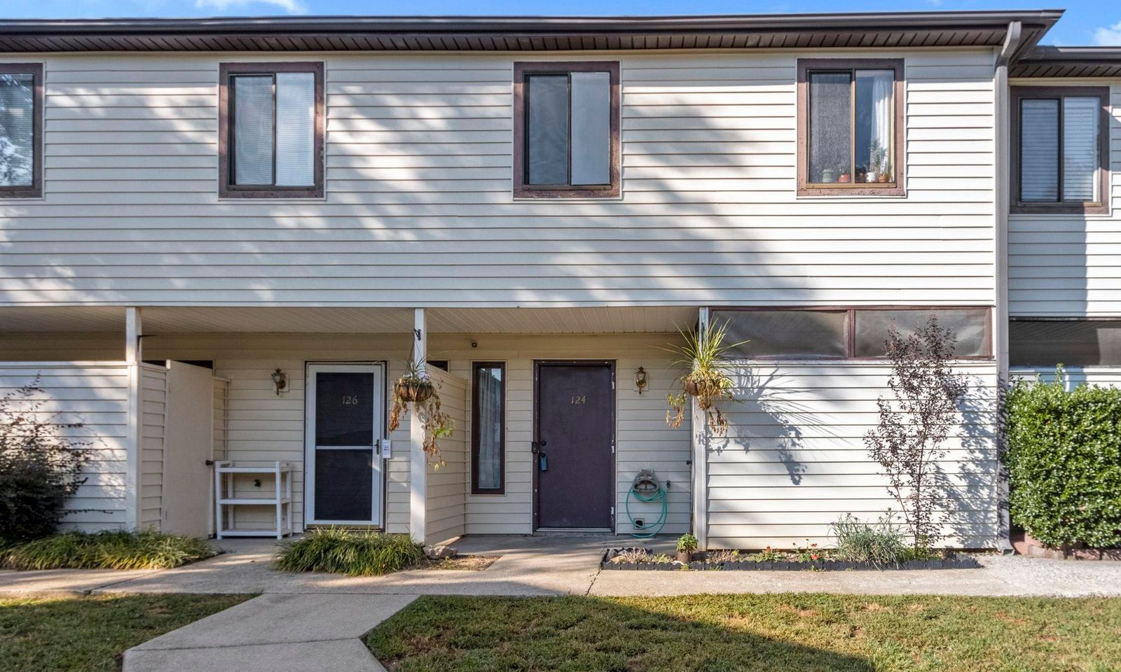 Property image 1 at 124 shockley Street, Taylors, SC 29687