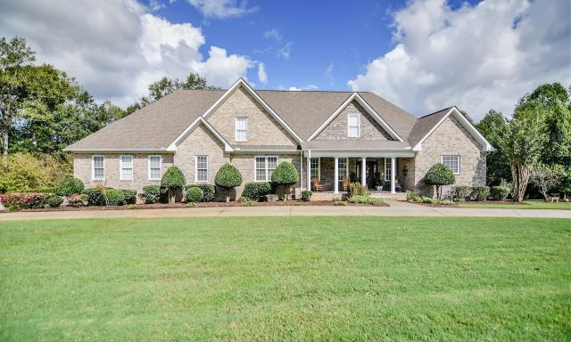 10 Jenkins Farm Way