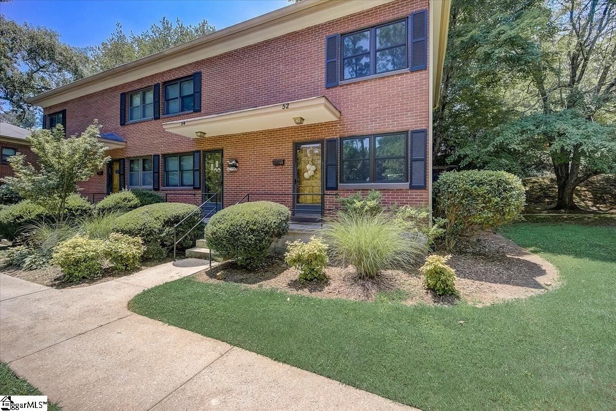 Property image 2 at 52 Faris Circle, Greenville, SC 29605