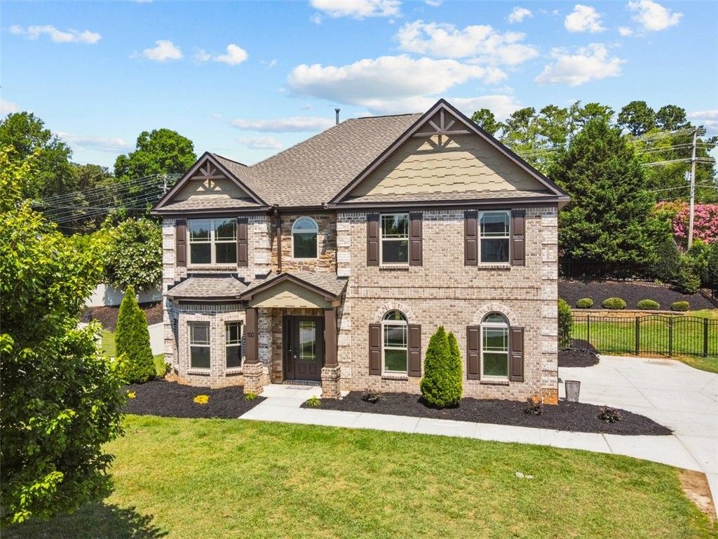 Main image of property at 100 Cantle Court, Easley, SC 29642