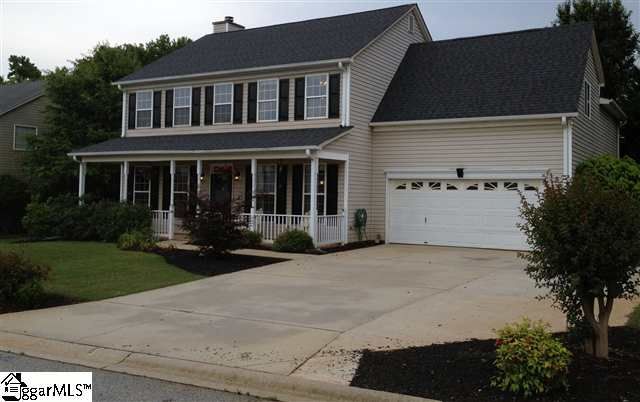 Main image of property at 14 Glencove Ct, Simpsonville, SC 29681
