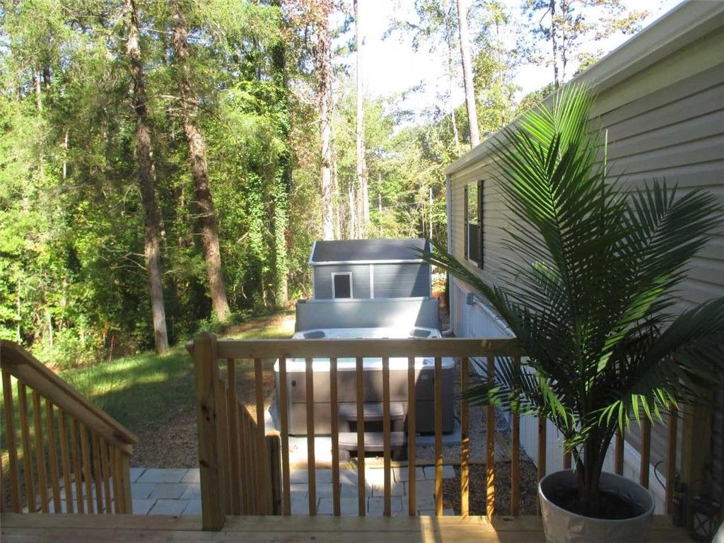 Property image 4 at 198 Mountain Trail, Martin, GA 30557