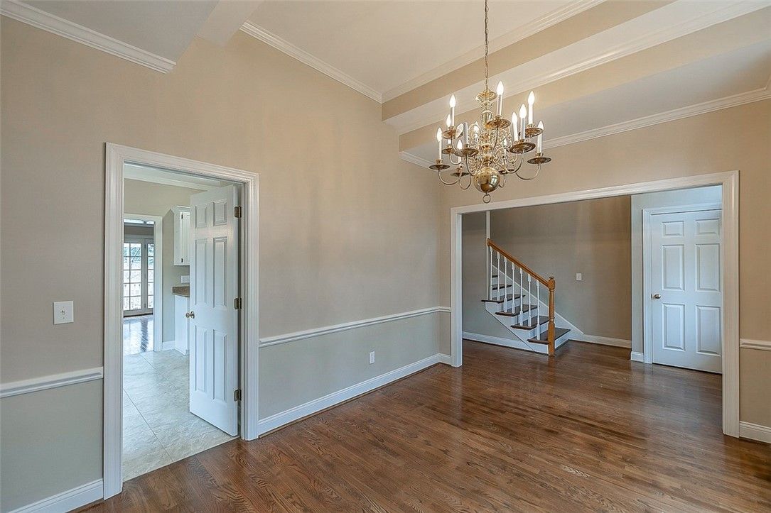 Property image 2 at 102 Wimbledon Court, Greenwood, SC 29646