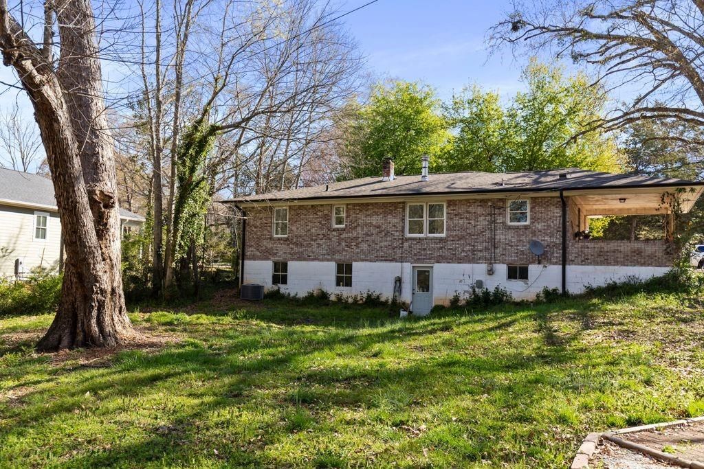 Property image 5 at 1100 Royal Summit Drive, Seneca, SC 29678