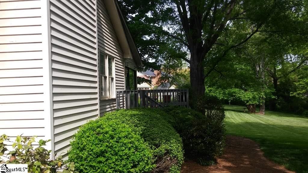 Property image 2 at 106 McDaniel Greene, Greenville, SC 29601
