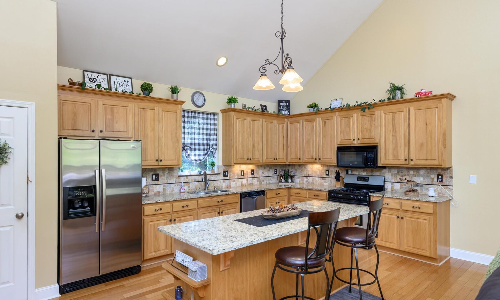 Property image 4 at 209 Falcon Crest Way, Pickens, SC 29671