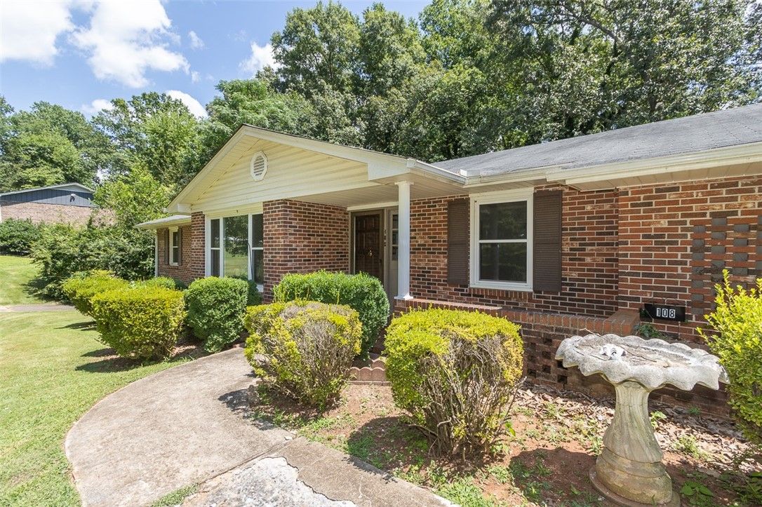 Property image 2 at 108 Nottingham Way, Anderson, SC 29621
