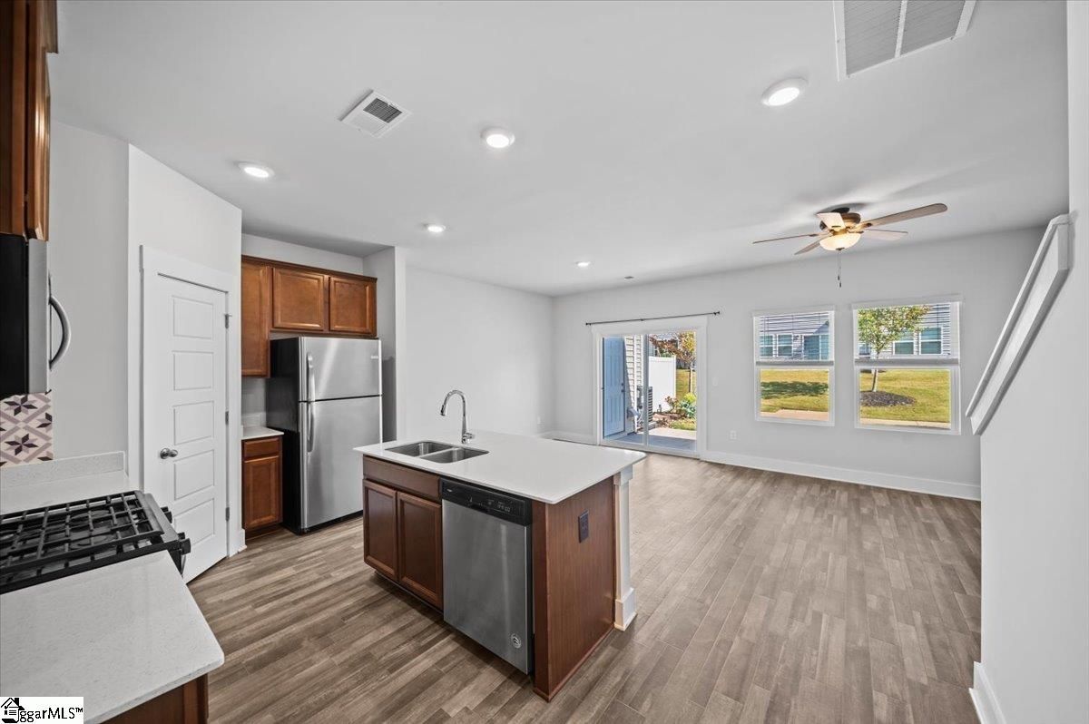 Property image 3 at 408 Windsinger Lane, Greer, SC 29650