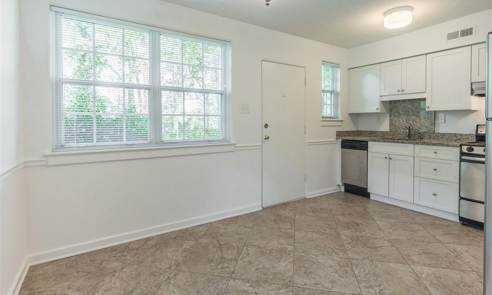 Property image 5 at 29 Faris Circle, Greenville, SC 29605
