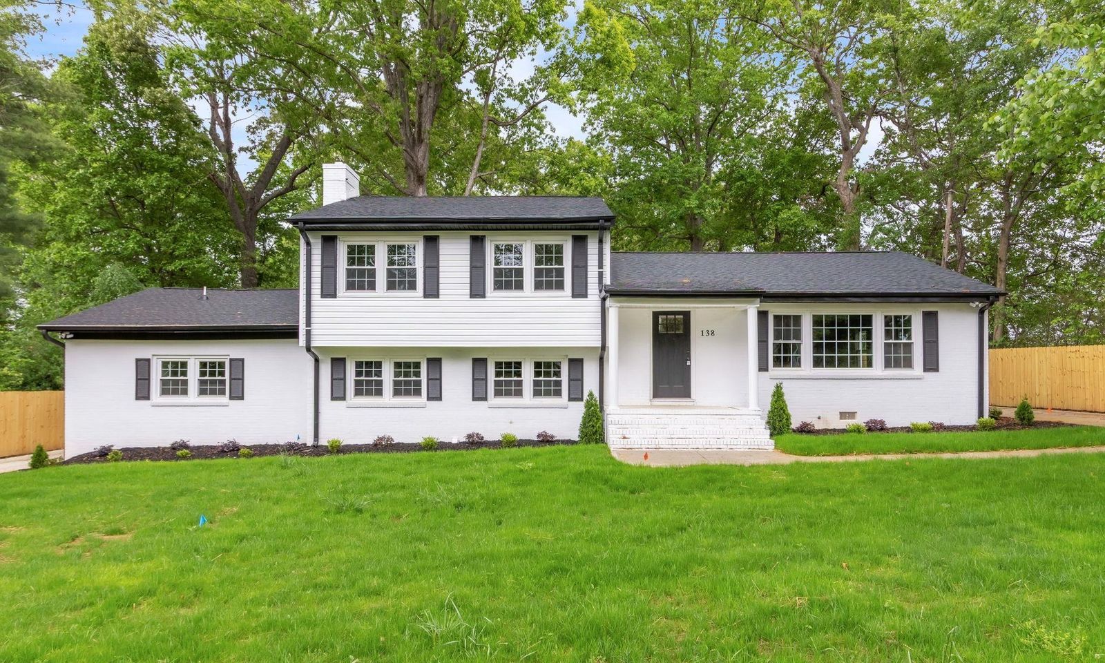 Indian Hills, Greenville Community