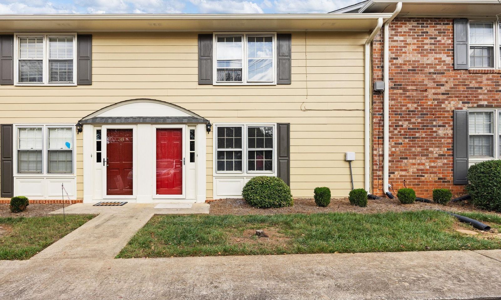 Property image 2 at 710 Hunts Bridge Road, Greenville, SC 29617