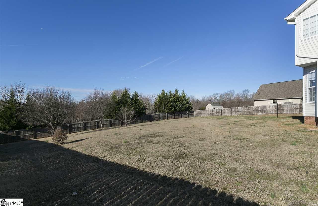 Property image 5 at 15 RUSTCRAFT Drive, Greer, SC 29651