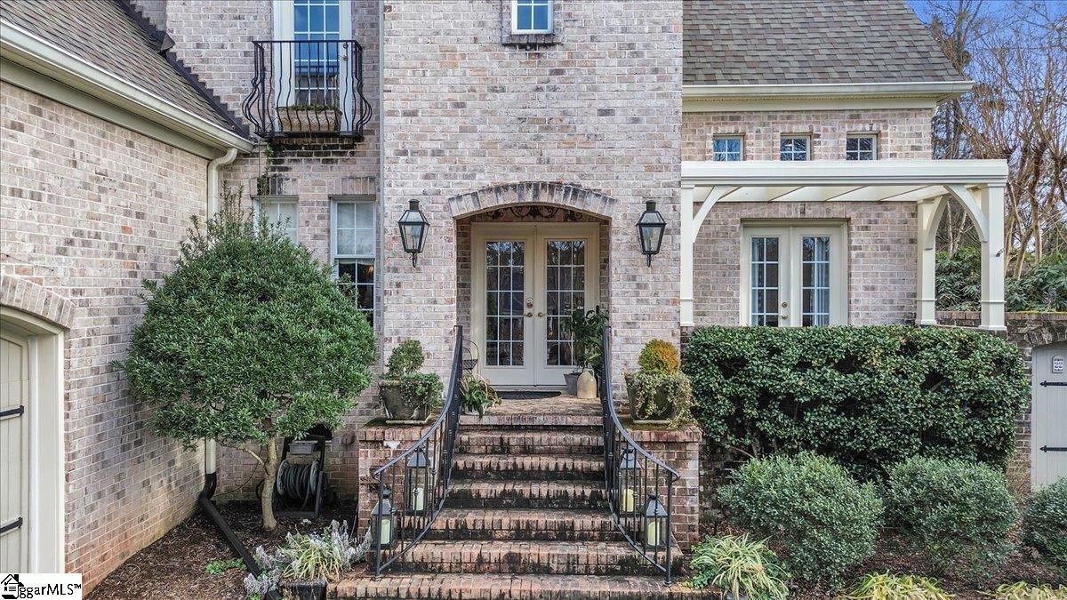 Property image 2 at 22 Latour Way, Greer, SC 29650