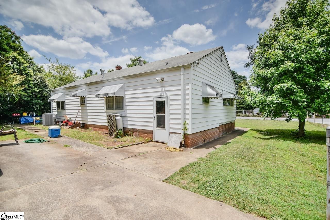 Property image 3 at 2030 E North Street, Greenville, SC 29607