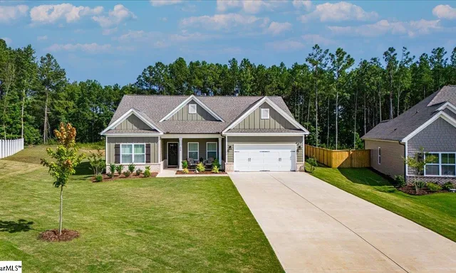 605 Still Wood Trail