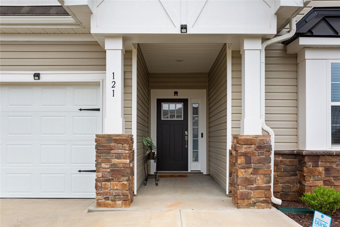 Property image 3 at 121 Somerset Lane, Central, SC 29630