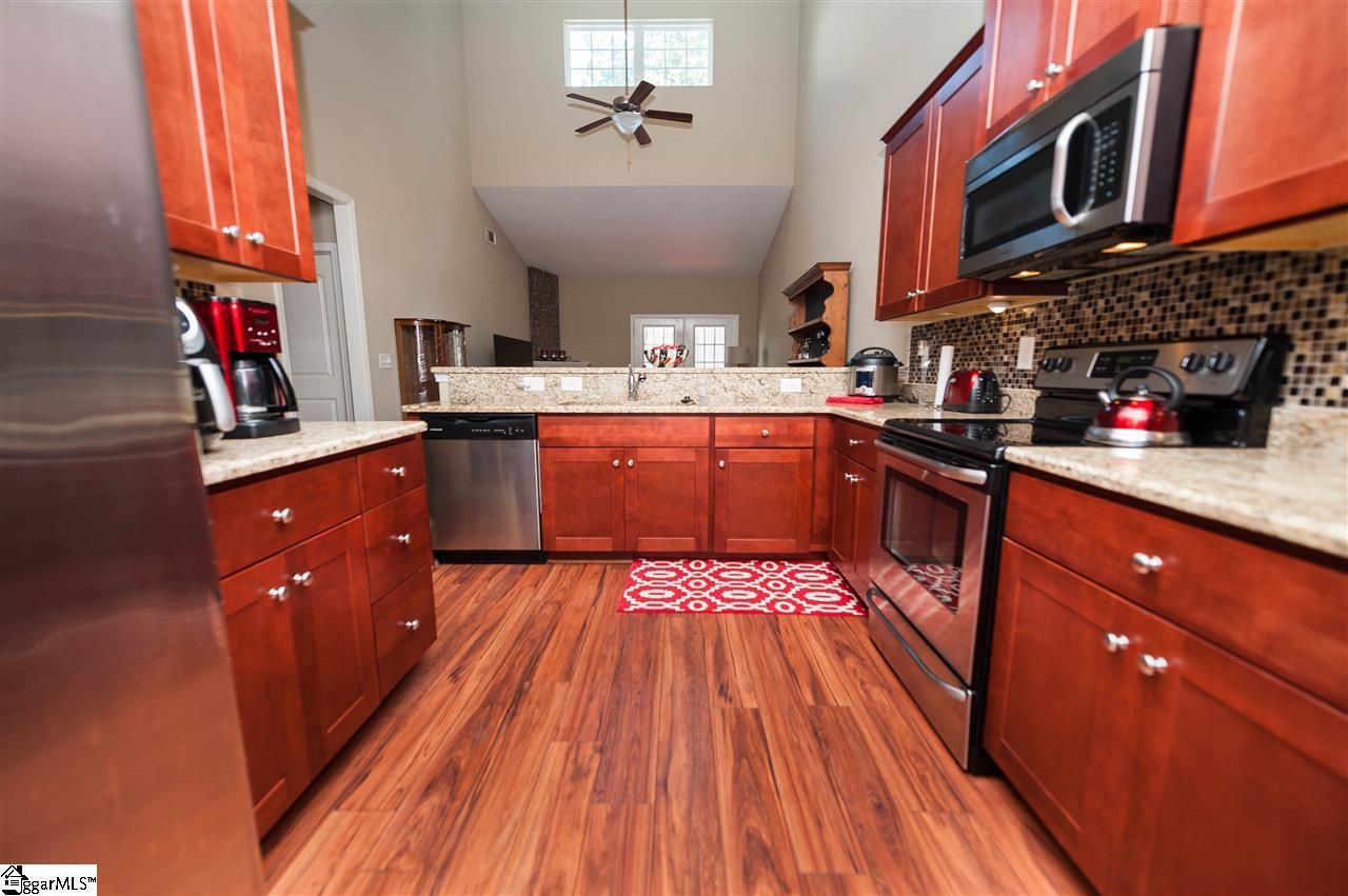 Property image 5 at 176 Shady Grove Drive, Simpsonville, SC 29681