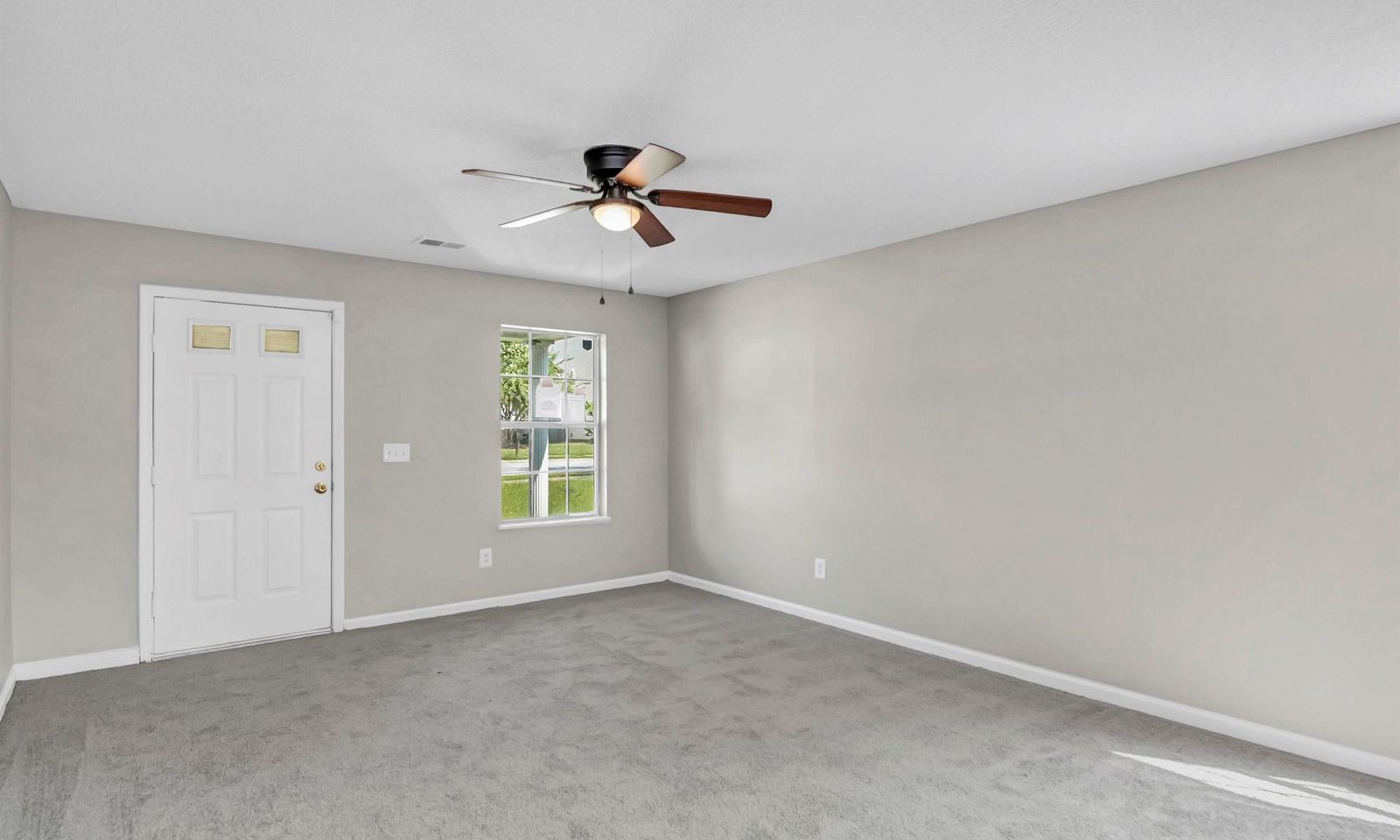 Property image 4 at 817 Wickham Lane, Columbia, SC 29229