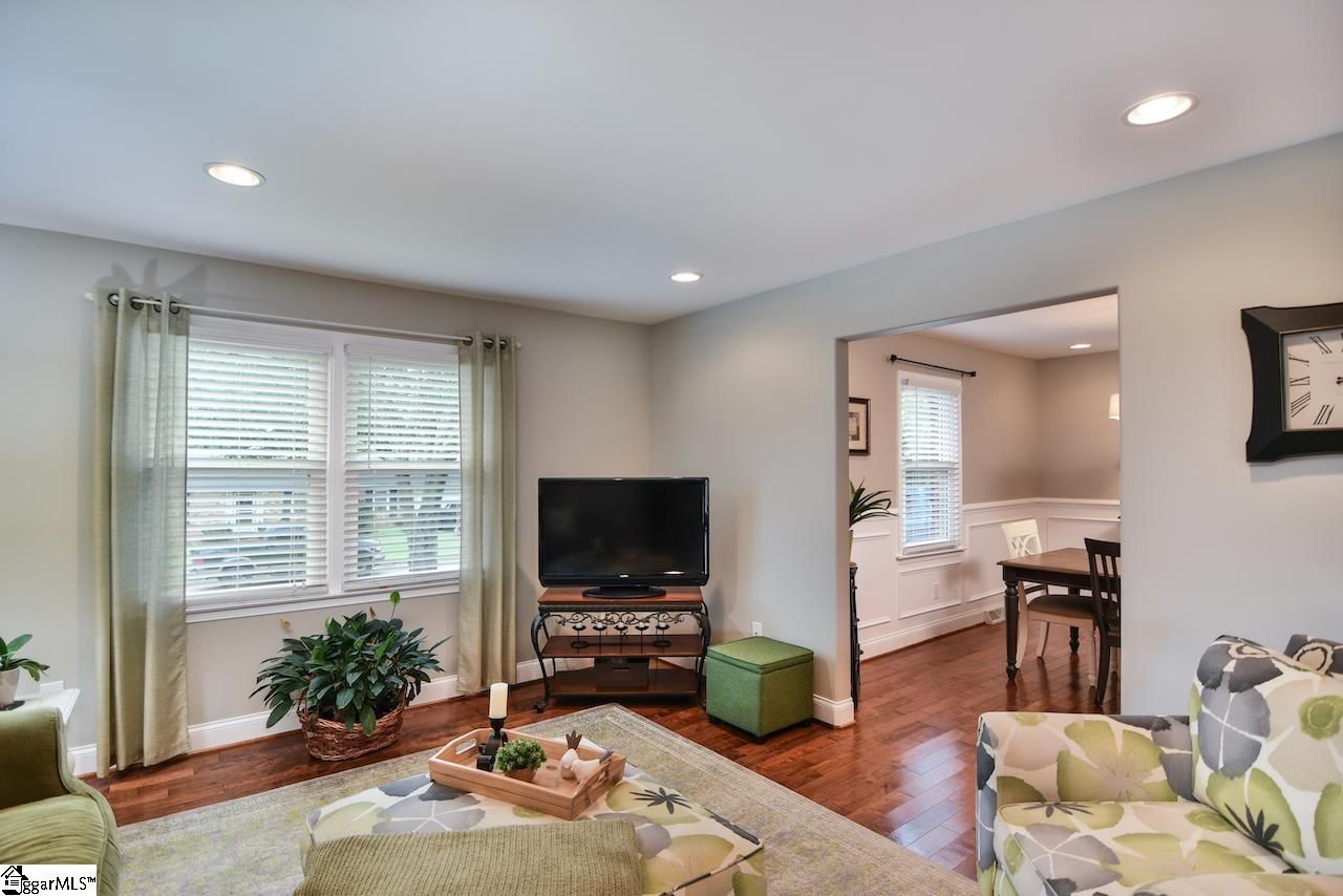 Property image 3 at 111 Menlo Drive, Simpsonville, SC 29680