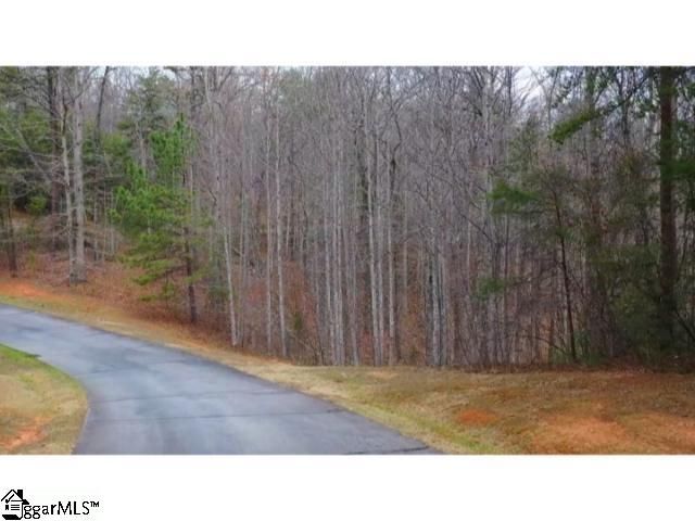 Main image of property at 505 SCHARLIN Drive, Pickens, SC 29671