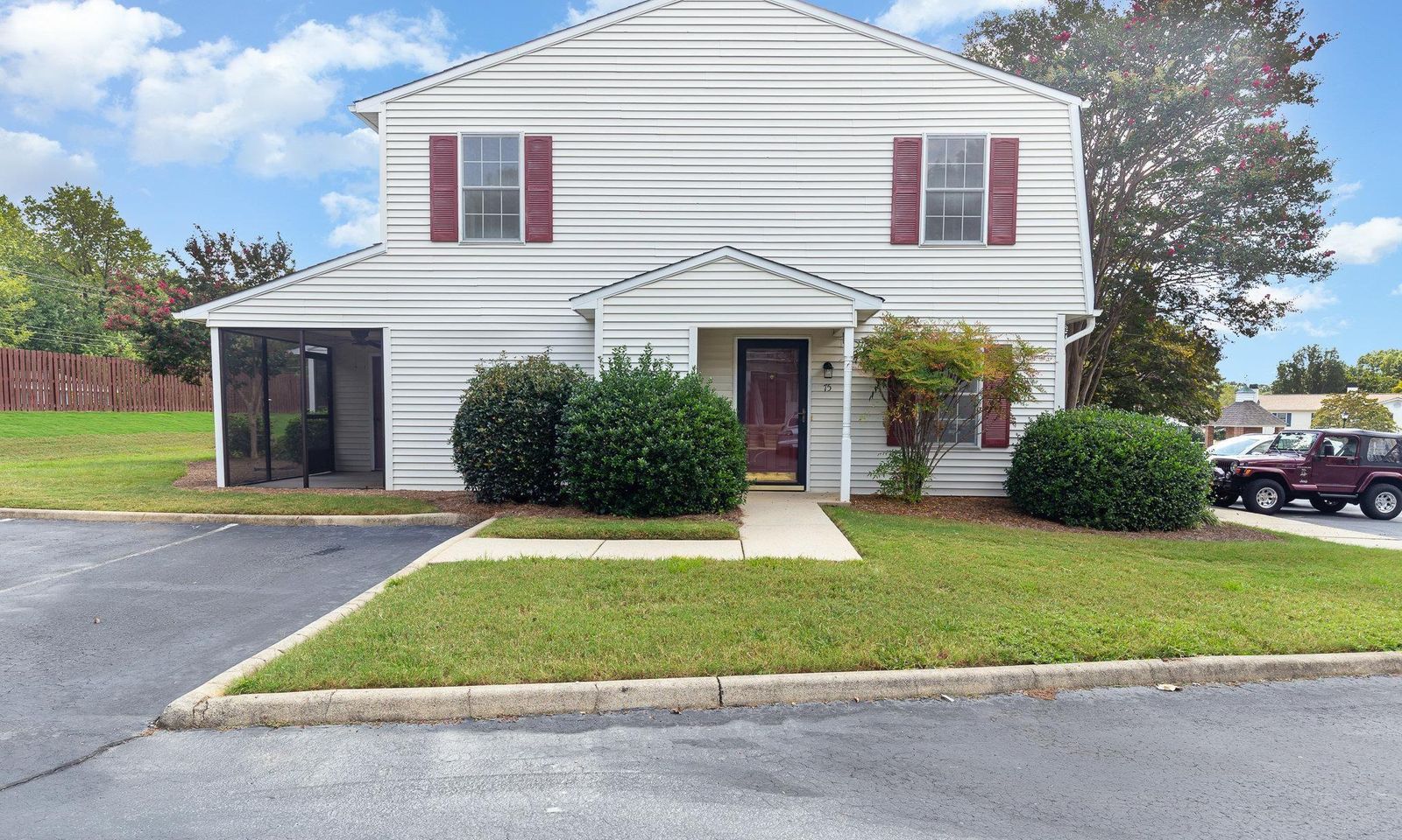 Property image 2 at 97 Jamestowne Way, Taylors, SC 29687