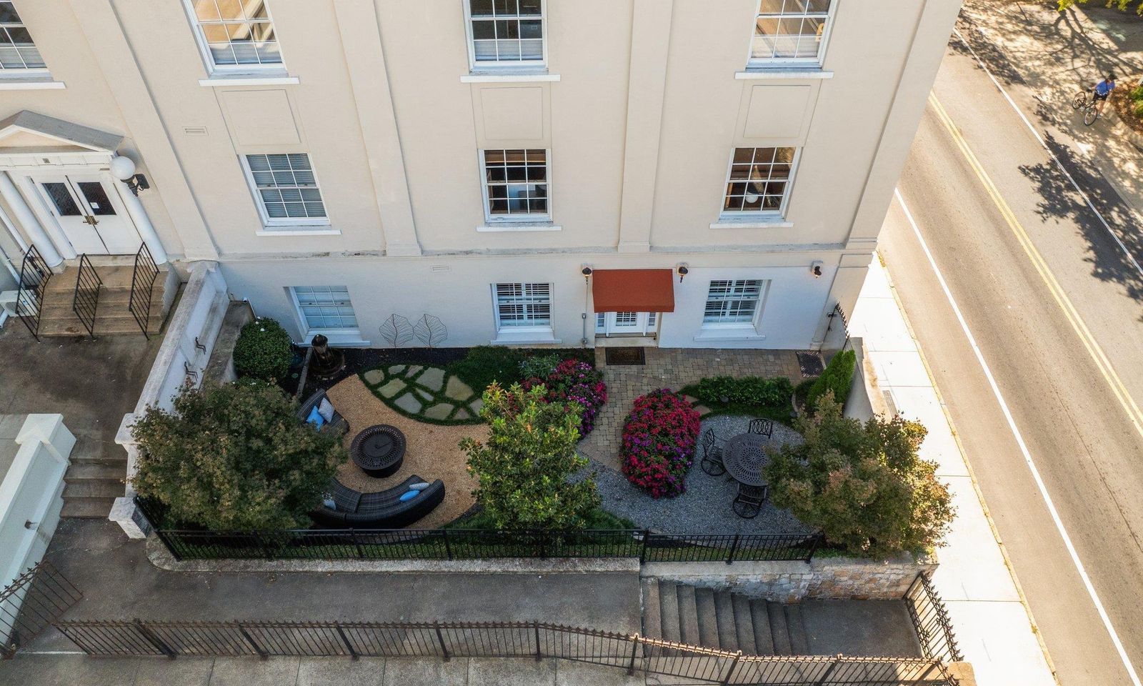 Property image 4 at 100 W Court Street, Greenville, SC 29601