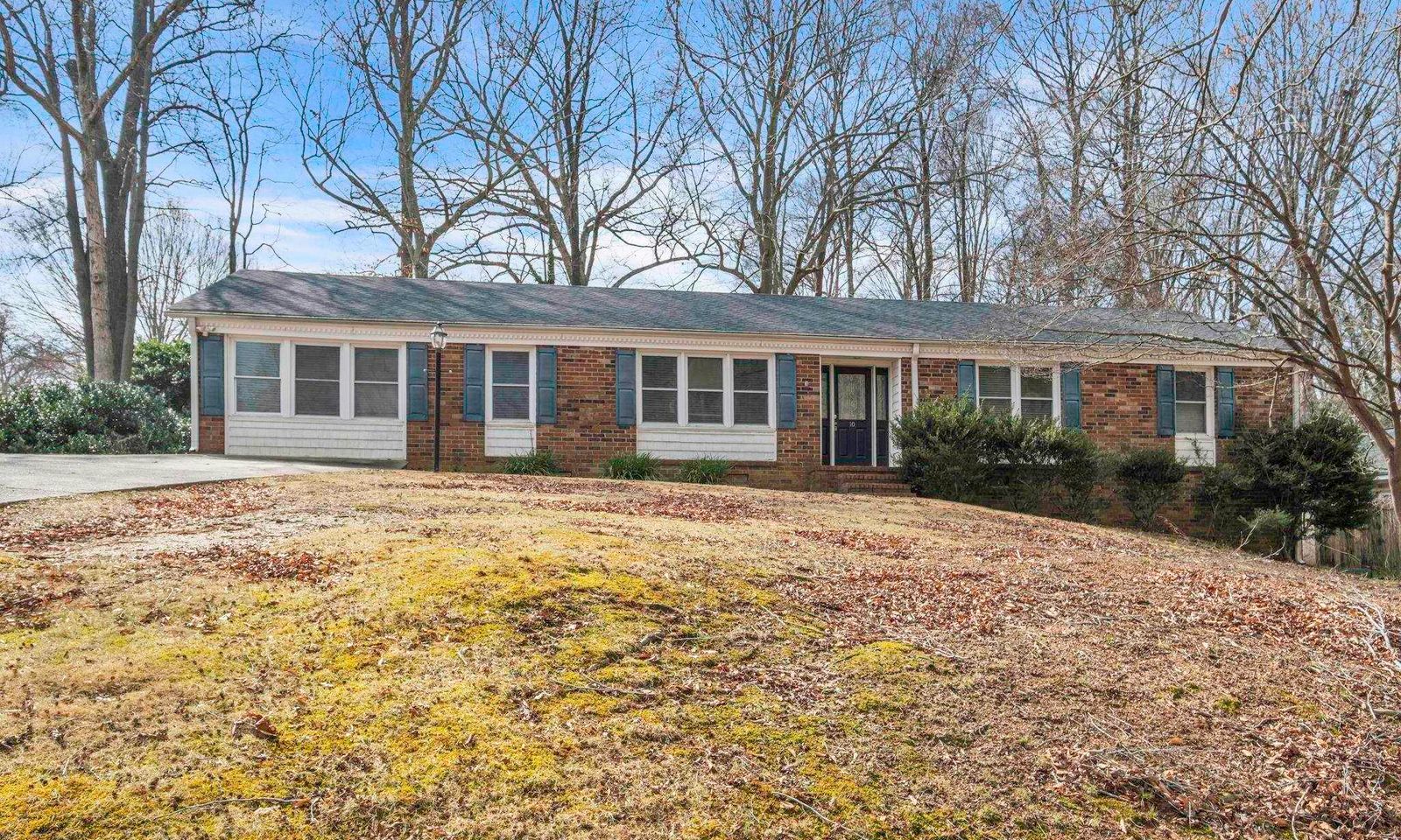 Property image 1 at 10 Armsdale Drive, Taylors, SC 29687