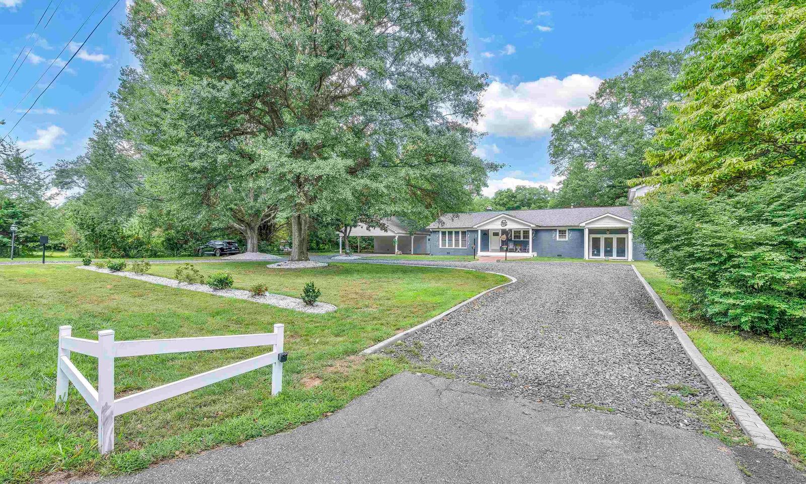 Property image 1 at 213 Harts Lane, Simpsonville, SC 29681