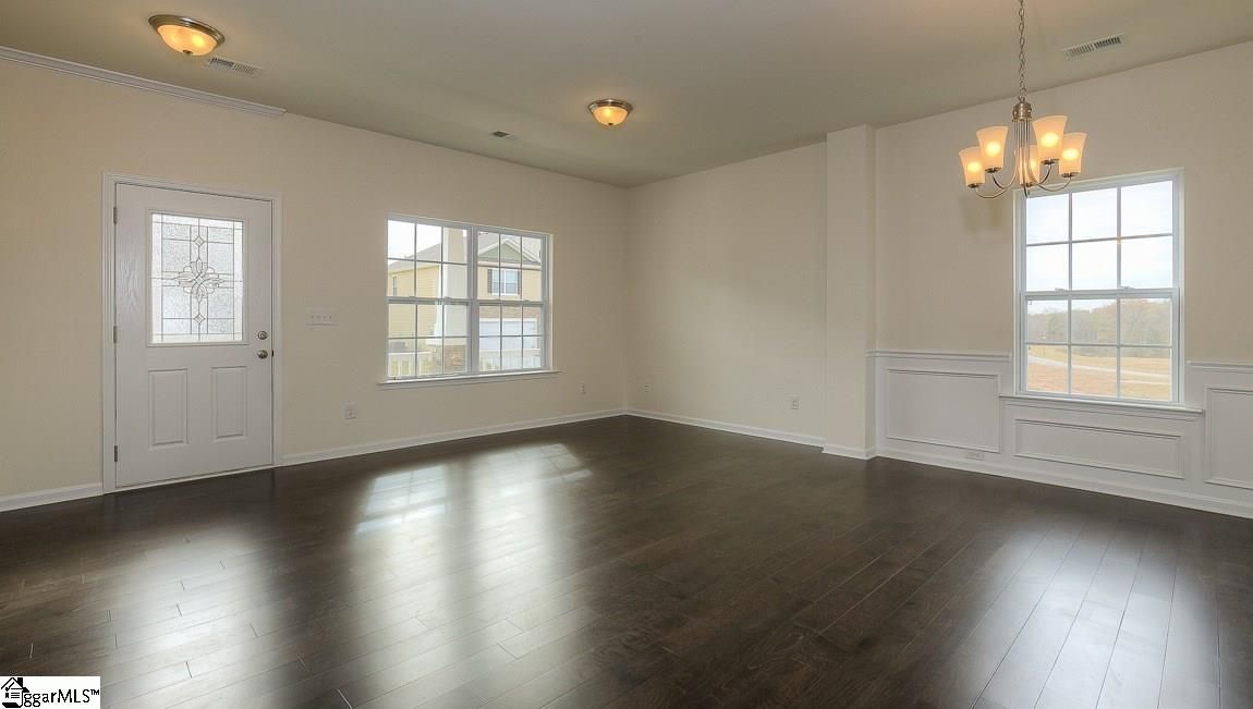 Property image 3 at 428 Graypointe Drive, Greer, SC 29650