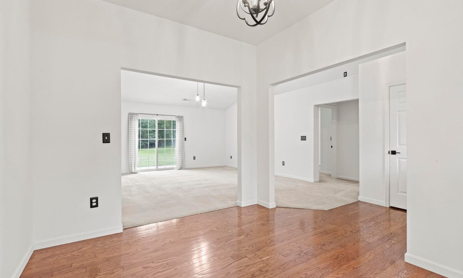 Property image 5 at 16 Natalie Court, Greer, SC 29651