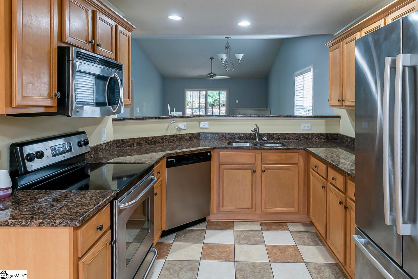 Property image 4 at 716 W Sago Court, Boiling Springs, SC 29316
