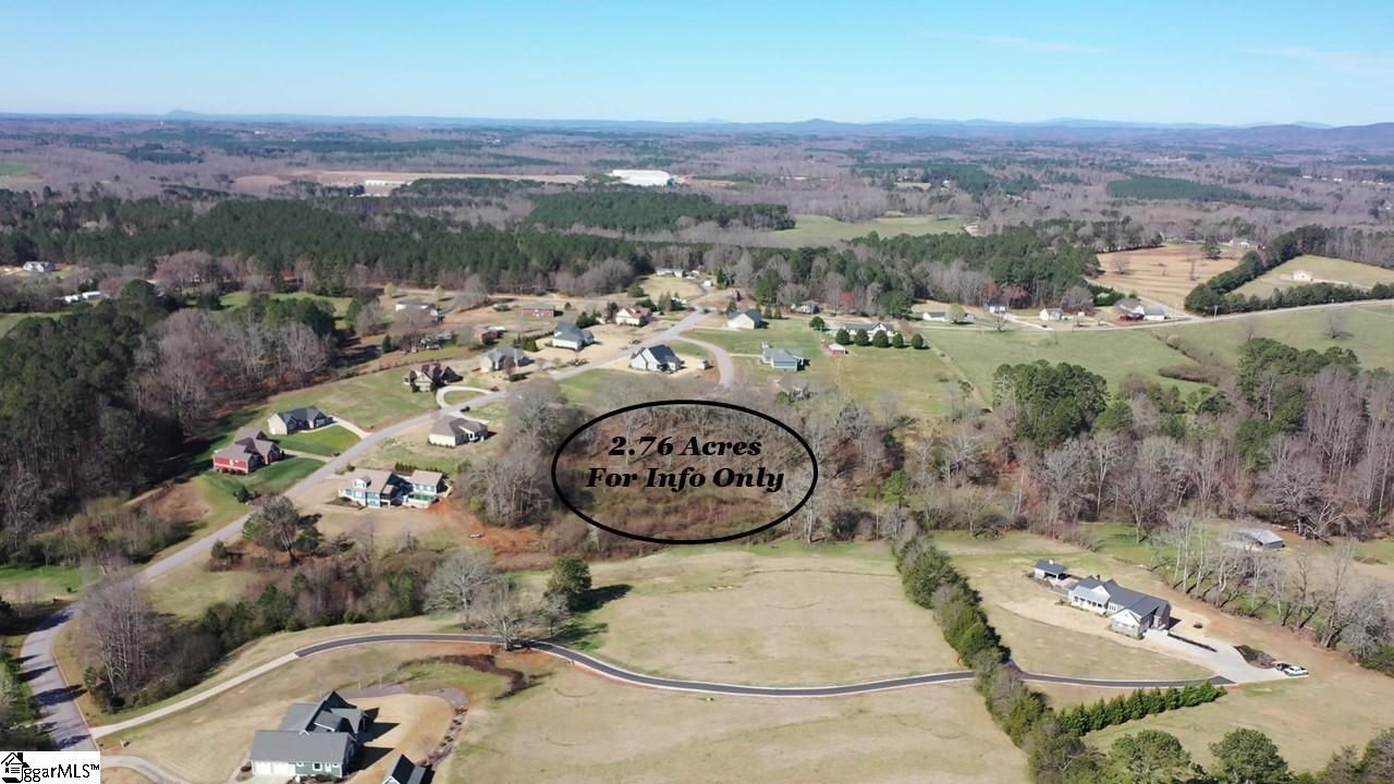 Property image 2 at 14 Setting Sun Court, Seneca, SC 29672