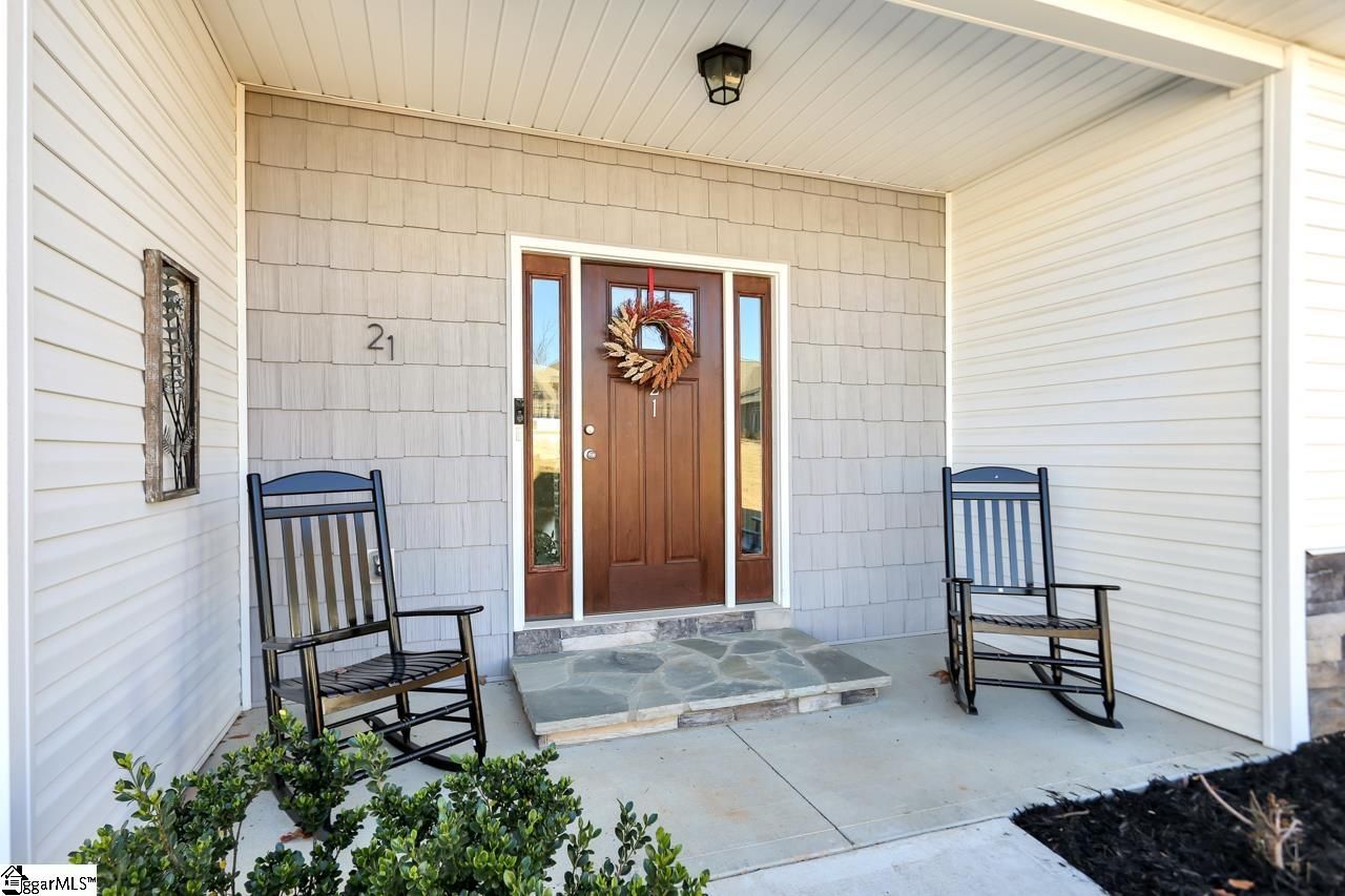 Property image 2 at 21 Alice Kelley Court, Travelers Rest, SC 29690