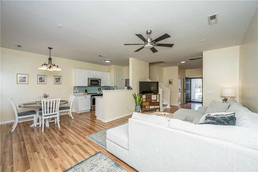 Property image 4 at 1103 Euclid Drive, Charleston, SC 29492