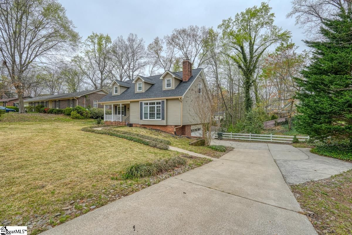 Property image 2 at 7 Crafton Street, Taylors, SC 29687