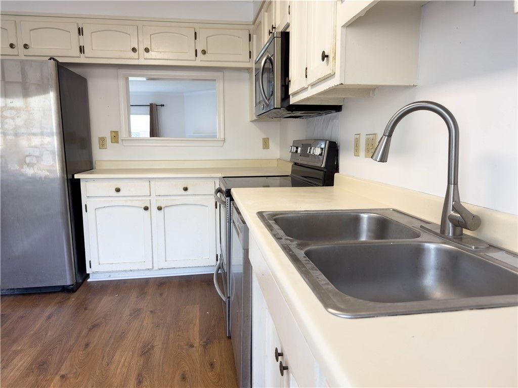 Property image 4 at 16 Somersett Drive, Spartanburg, SC 29301