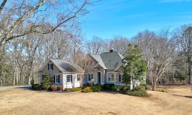110 Waterbury Way