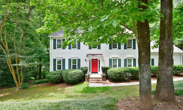 204 Old Forest Road