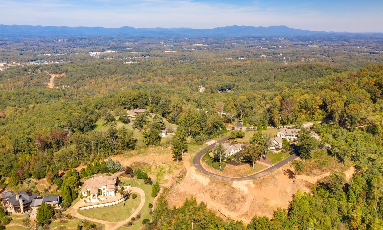 Property image 4 at 30 Grand Vista Drive, Greenville, SC 29609
