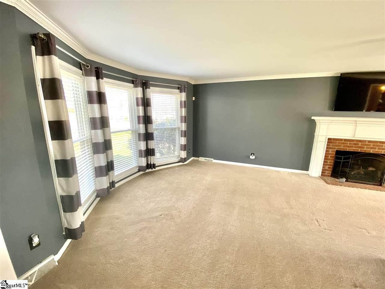 Property image 5 at 321 Pelham Falls Drive, Greer, SC 29651