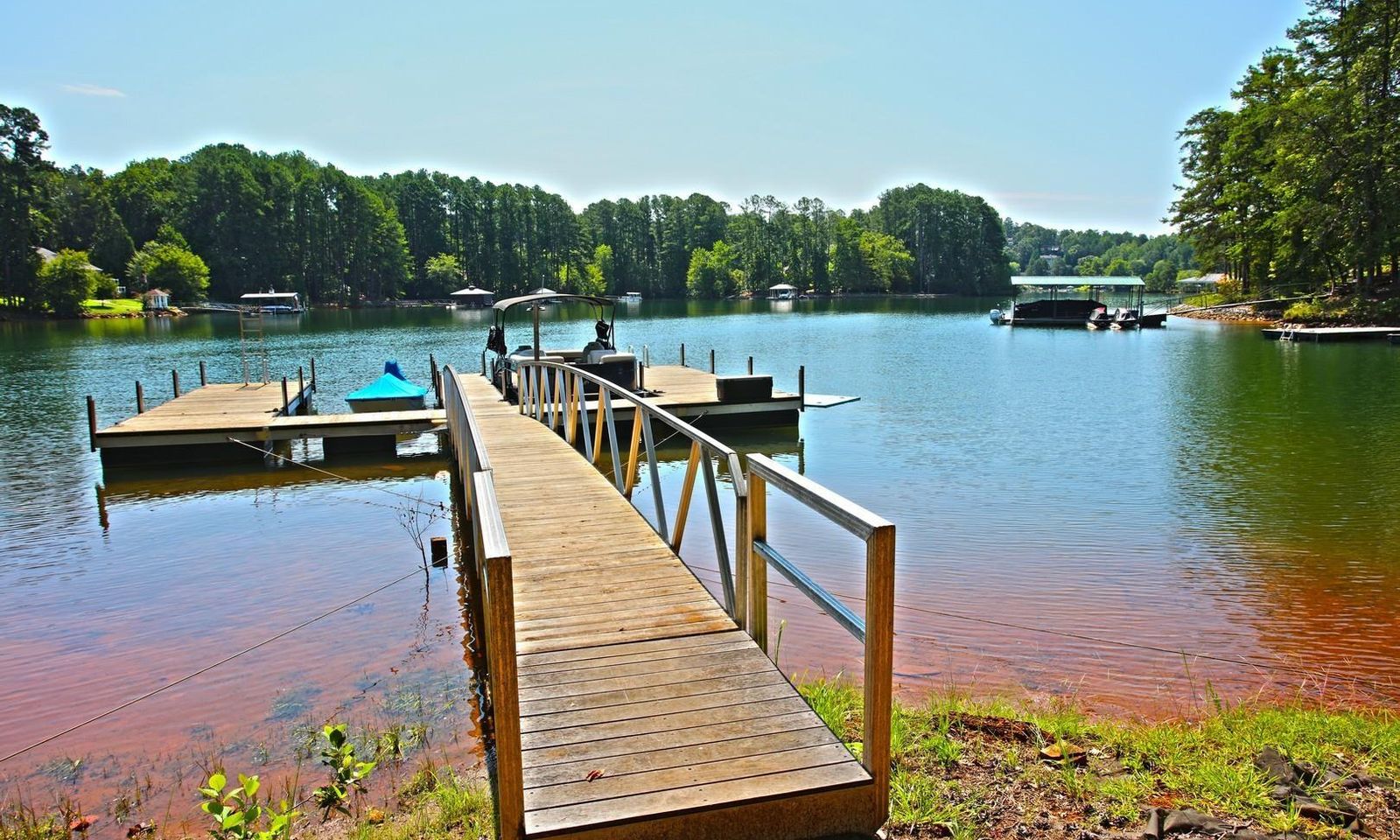 Property image 3 at 109 Palmetto Pointe Drive, Salem, SC 29676