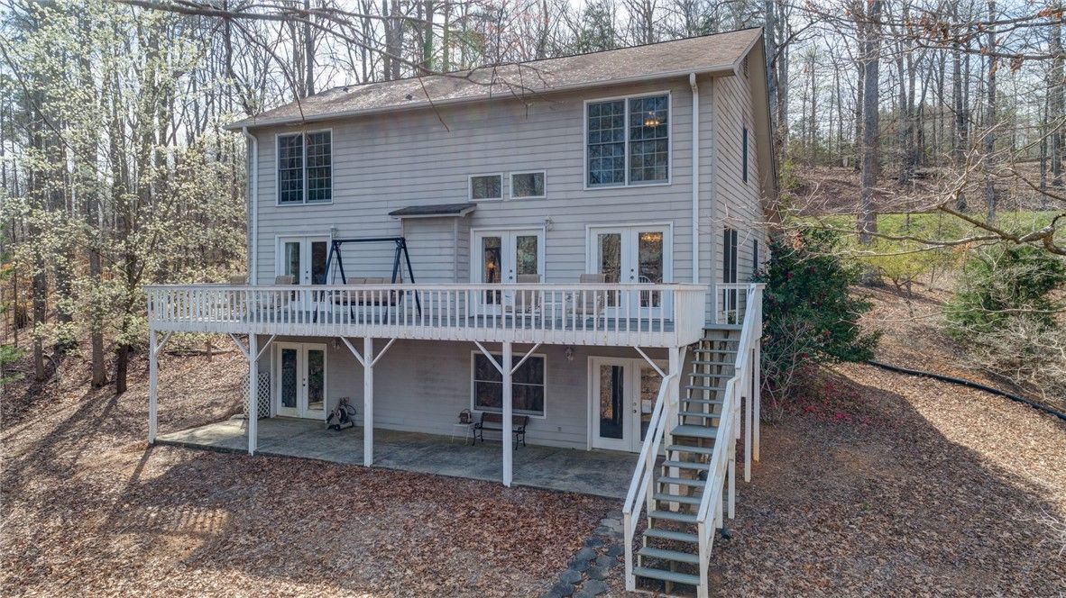 Property image 3 at 190 Rue St Joan, Lavonia, GA 30553