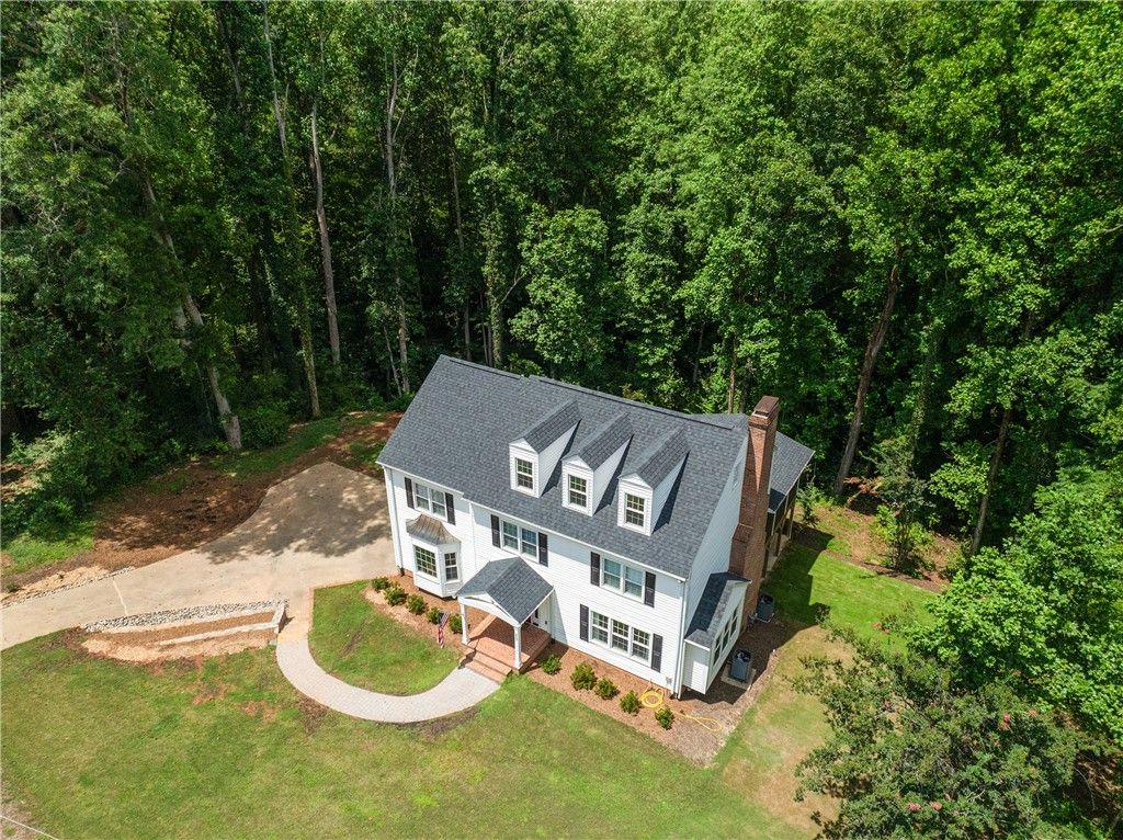 Property image 2 at 312 Heathwood Lane, Easley, SC 29640