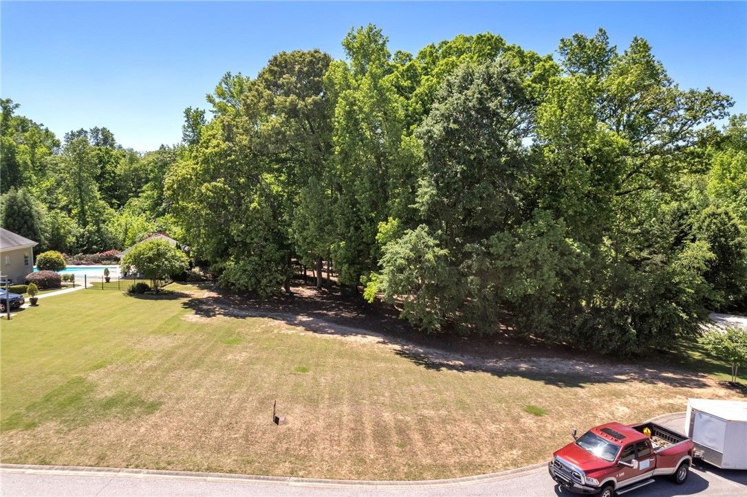 Property image 2 at 109 Muscadine Lane, Piedmont, SC 29673