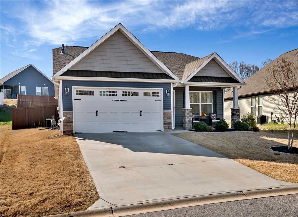 Main image of property at 16 Forest Ridge Way, Greenville, SC 29617