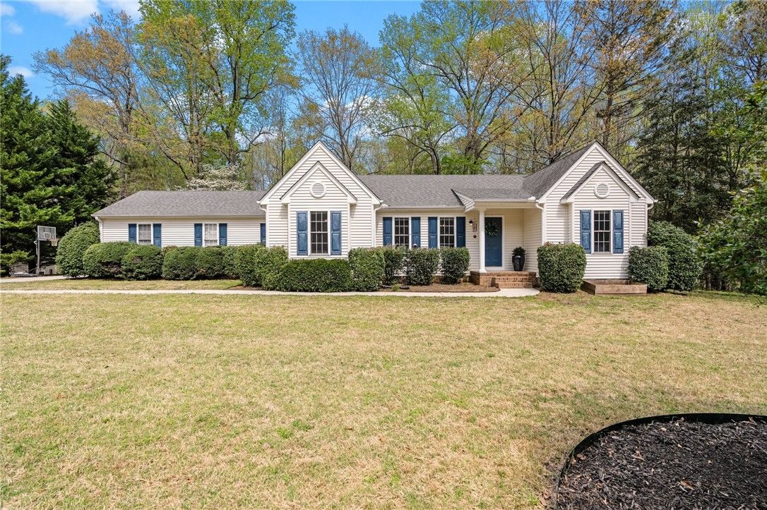 Property image 1 at 420 Brookstone Way, Central, SC 29630