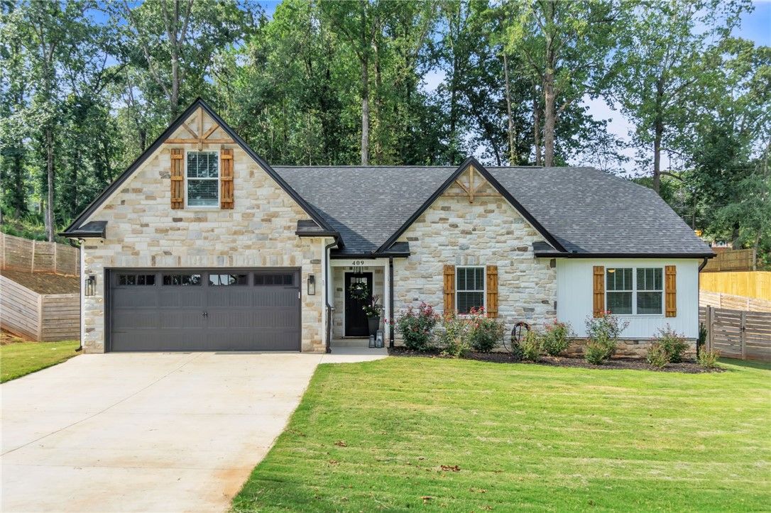 Property image 1 at 409 Little John Trail, Anderson, SC 29621