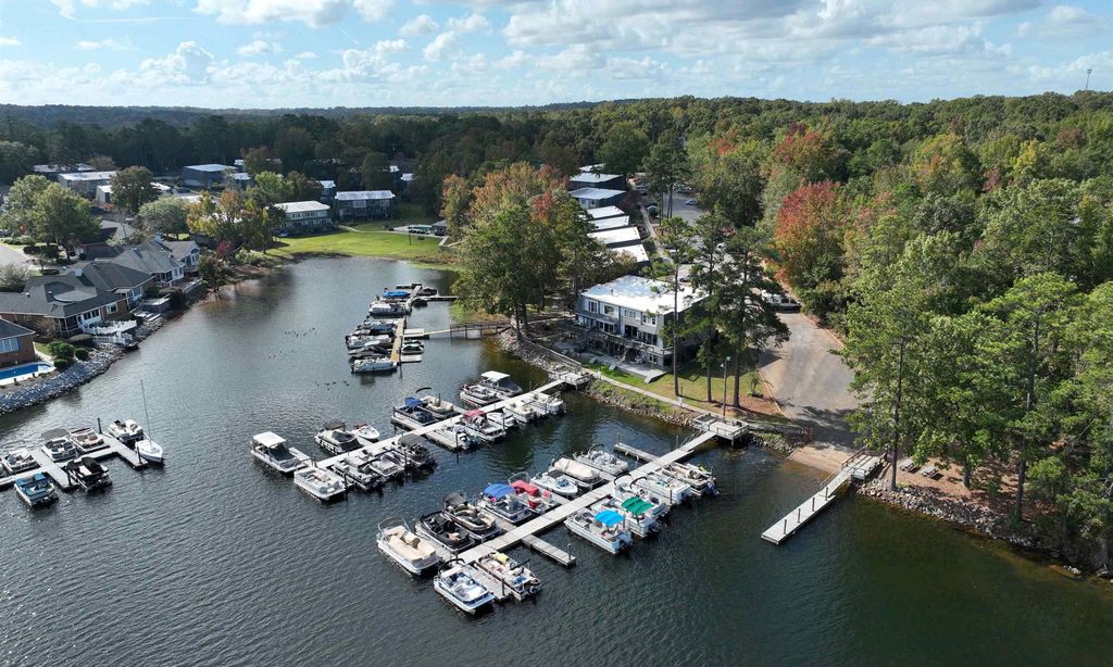 301 HARBOR HEIGHTS Drive 12B