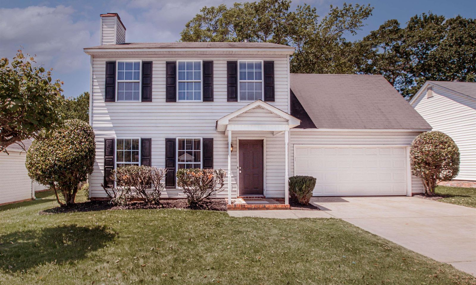 Property image 1 at 8 Sandy Point Court, Simpsonville, SC 29680